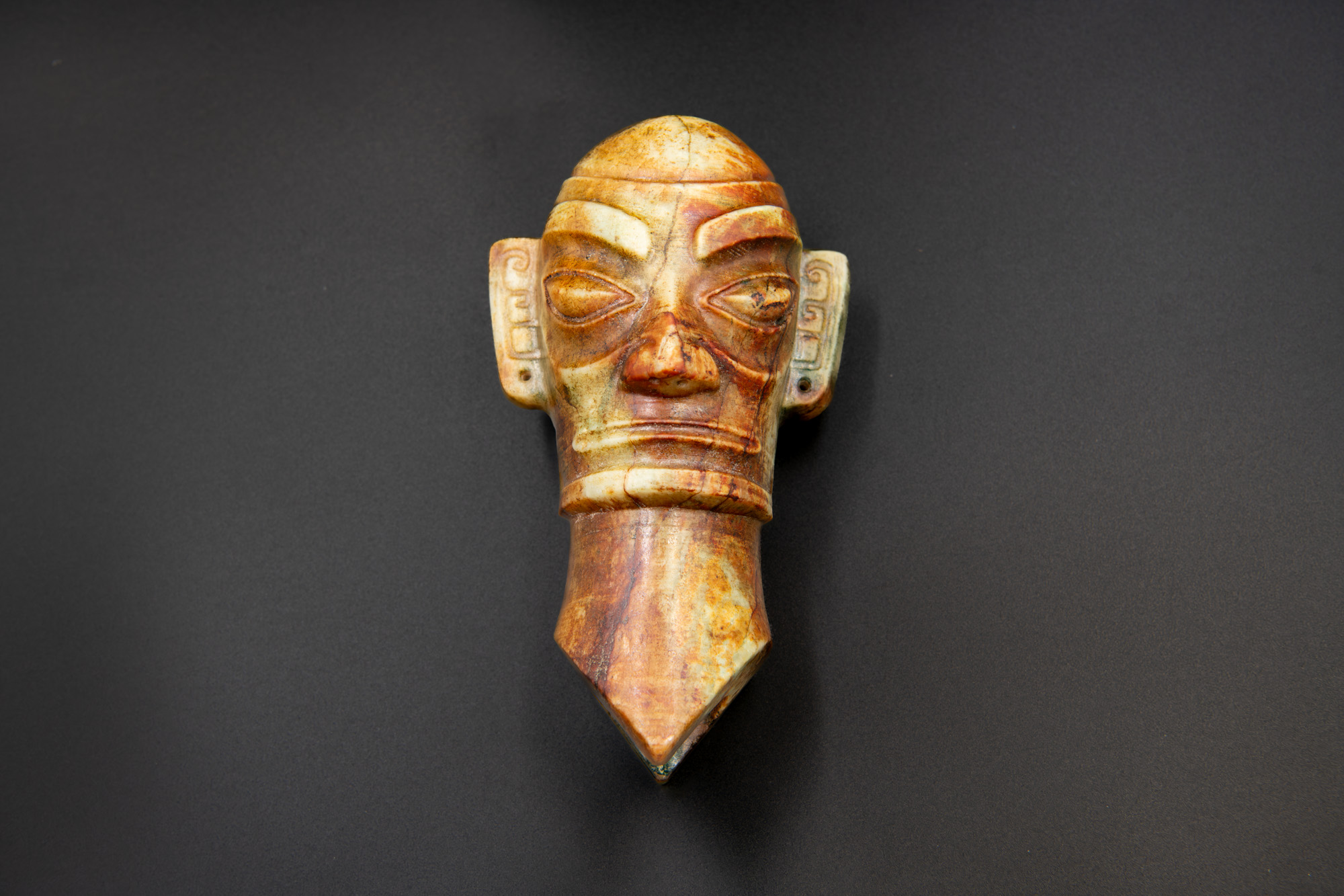 EA-56 Sanxingdui Jade Head Figurine